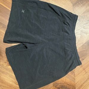 Lululemon pace breaker 7 inch lined shorts